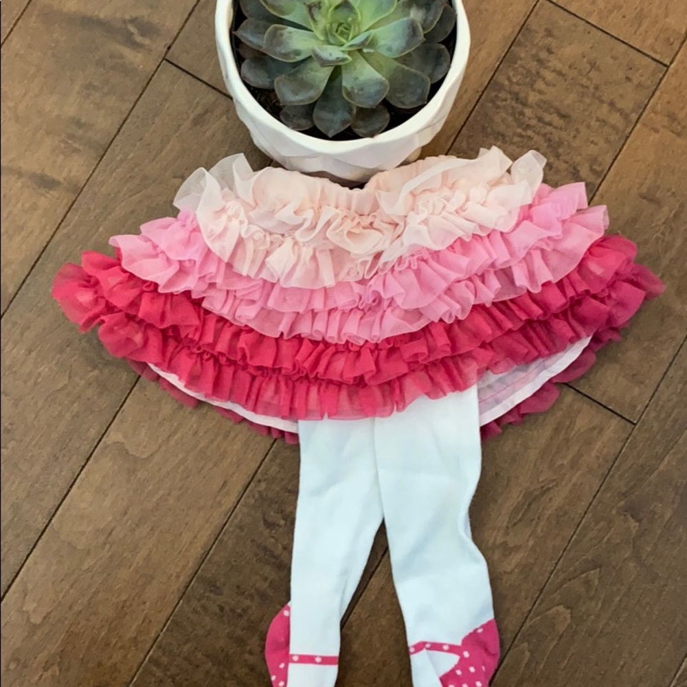 🩰💕BABY TUTU W LEGGINGS 💕🩰